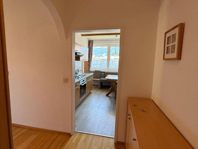 Moëblierte 2 Schlafzimmer / 4 Zimmer Wohnung in Zell am See mit Balkon und Einbauküche
