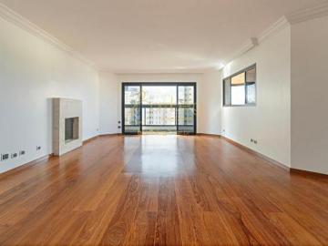 Moema Apartamento de 260m²area construída, 4 Suites, 4 vagas