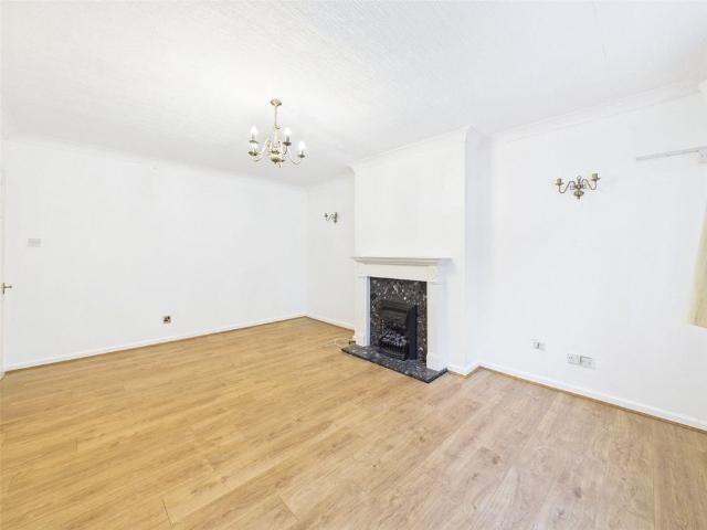 Mogden Lane, Isleworth, Middlesex, TW7