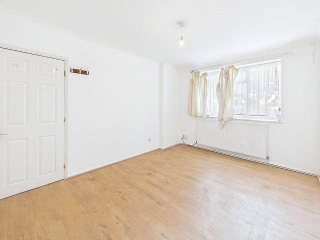 Mogden Lane, Isleworth, Middlesex, TW7