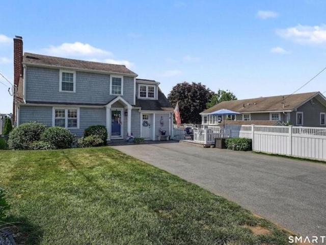 Mohican Rd, Westbrook, Home For Sale