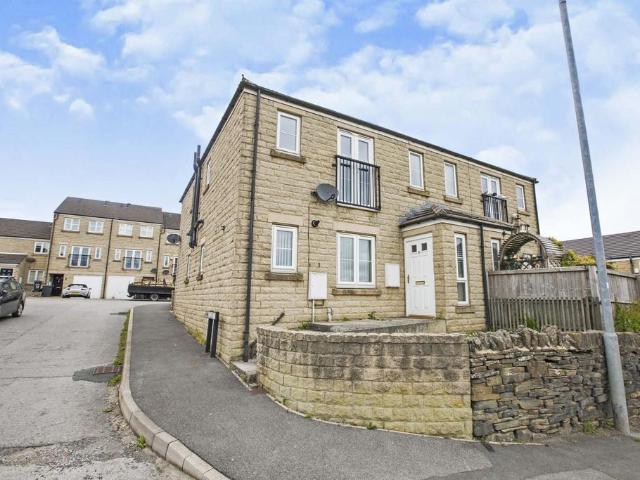 Moins Close, West Yorkshire HX2 2 bed end of terrace house to rent £800 pcm £185 pw