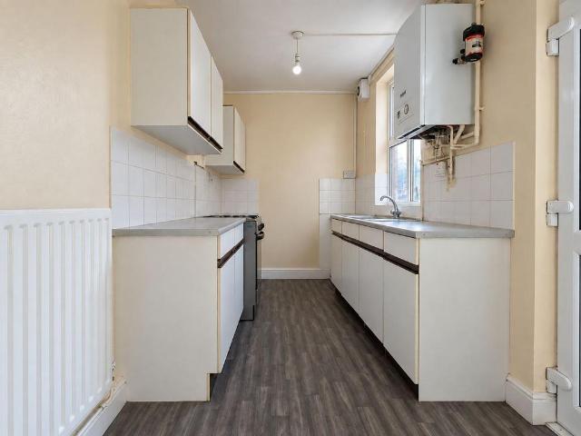 Moira Street, Belgrave, Leicester LE4 3 bed terraced house to rent £1,150 pcm £265 pw