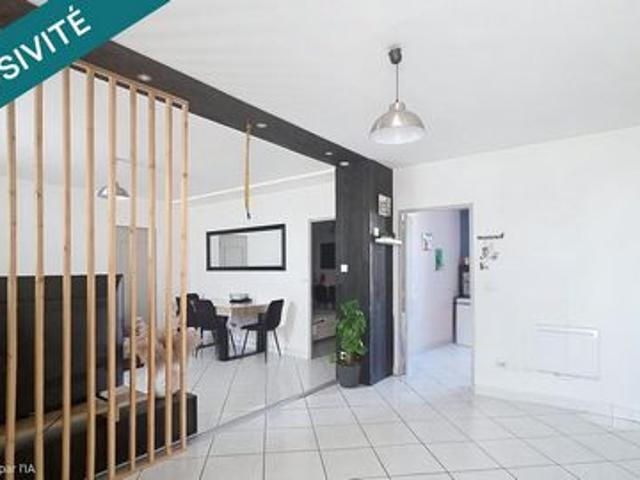 MOIRANS CENTRE VILLE – T3 de 74m² VENDU LOUÉ – BALCON ET CAVE