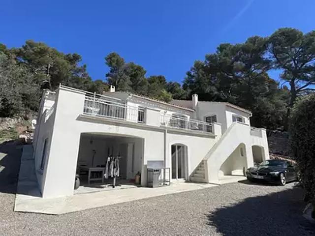 Moissac Bellevue 83630 Achat / Vente maison 7 pièces t7