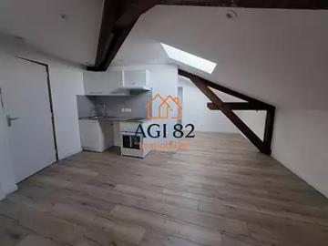 Moissac 82200 Location appartement 2 pièces t2 au dernier étage