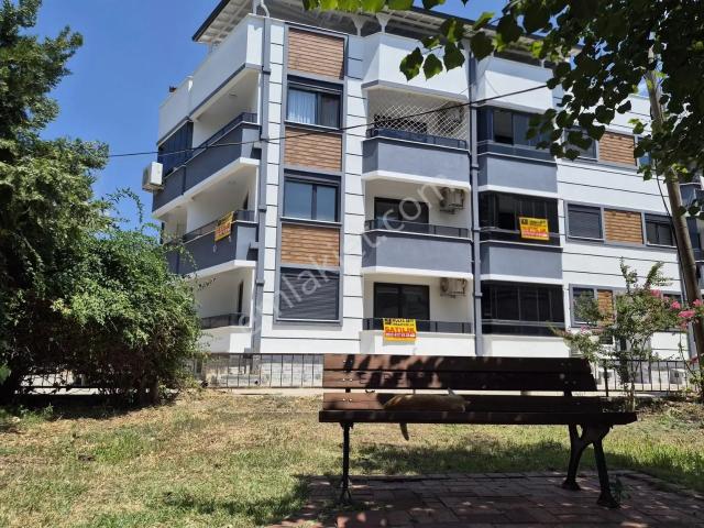 Molva Beyi Emlaktan Denize 20 Metre 3+1 Geniş Daire