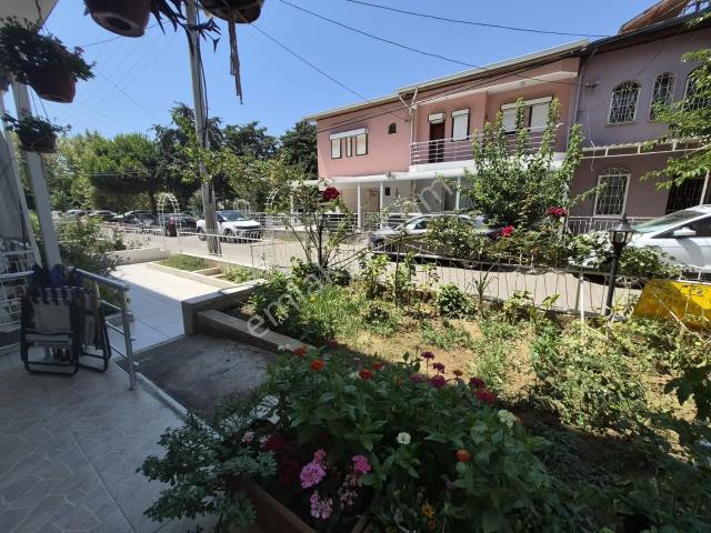 Molva Beyi Emlaktan Yağcılarda Düz Giriş Bahçe Kullanımlı 2+1