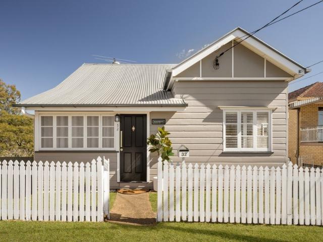'Molyneaux' A Turn of the Century Workers Cottage