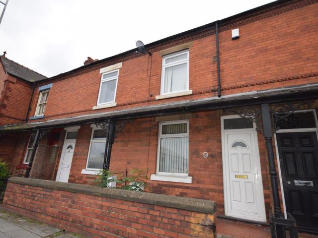 Mold Road, Wrexham, LL11 1 bed in a house share to rent £525 pcm £121 pw
