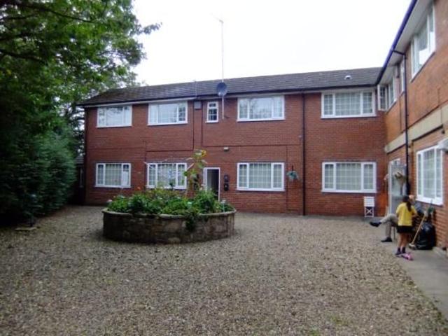 Molecroft Mews, Beverley HU17, 2 bed flat to rent, £675 pcm | PrimeLocation