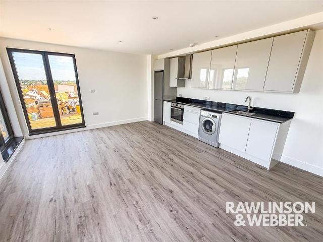 Molesey Road, West Molesey KT8, 2 bed flat to rent, £1,835 pcm | PrimeLocation