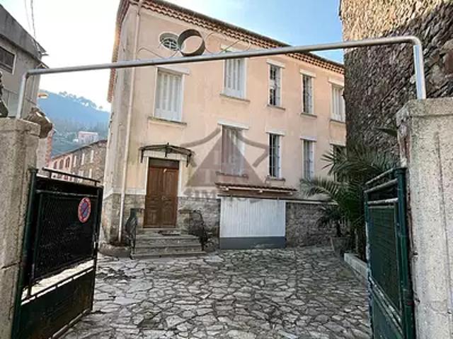 Molières sur Cèze 30410 Achat / Vente maison 8 pièces t8 parking