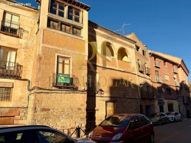 MOLINA DE ARAGÓN: Casa con tejado y forjados completamente Nuevos!