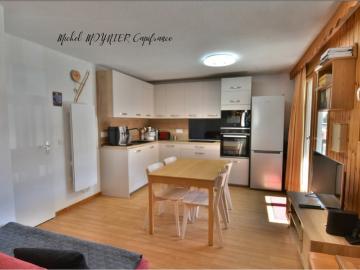 ? MOLINES EN QUEYRAS – Appartement T3 meublé au pied des pistes avec balcon plein soleil ! ?