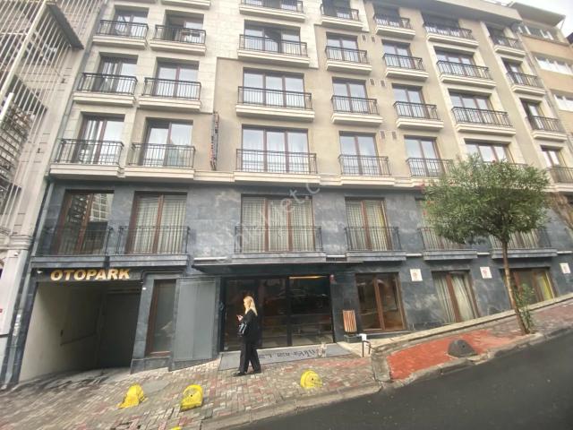Molla Team Şişli Elmadağ'da Kiralık 2+1 Teraslı Dubleks