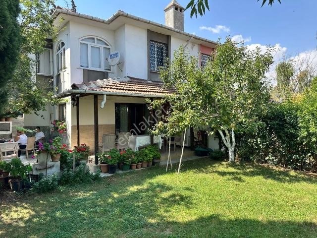 Molla Teamden Marmaraereğlisi Huzurkentte 405m²müstakil Villa