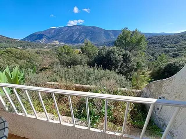 Mollans sur Ouvèze 26170 Achat / Vente appartement 1 pièce t1 au dernier étage