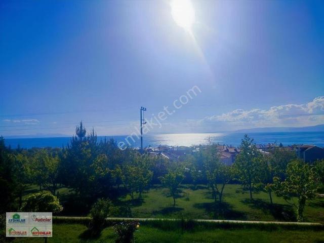Mollakasımda Satılık Site İçinde Bahçeli Dubleks 5+1 Villa