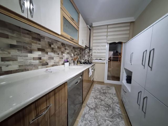 Mollaraap Asansörlü 12yıllık Katmülkiyetli 3.arakat Satılık Daire 3.250.000₺