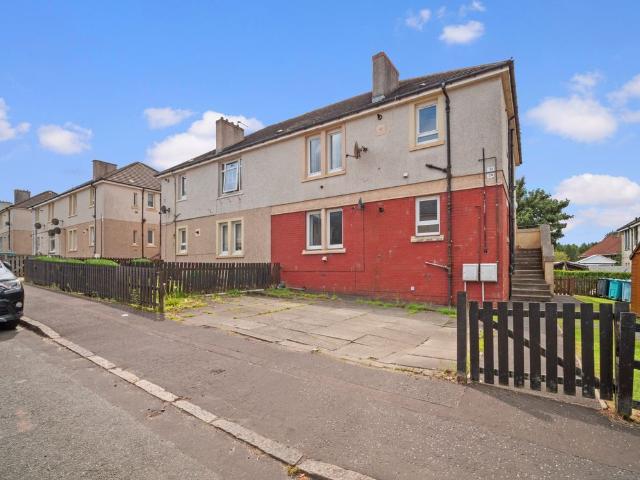 Mollison Avenue, Harthill, Shotts ML7, 2 bed flat to rent, £900 pcm | PrimeLocation