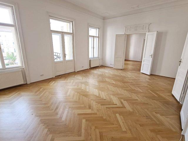 MÖLLWALDPLATZ, U1 Nähe, 133 m2 Altbau mit Loggia, 3 Zimmer, Extraküche, Wannenbad, Parketten, 1. Liftstock