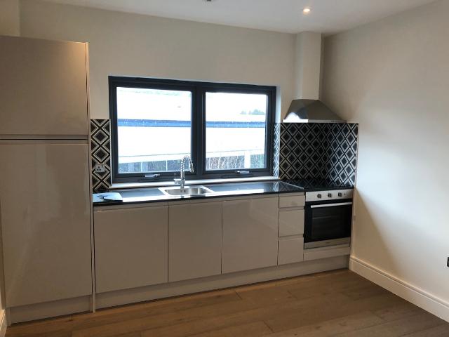 Molly Millars Lane, Wokingham RG41, 1 bed flat to rent, £995 pcm | PrimeLocation