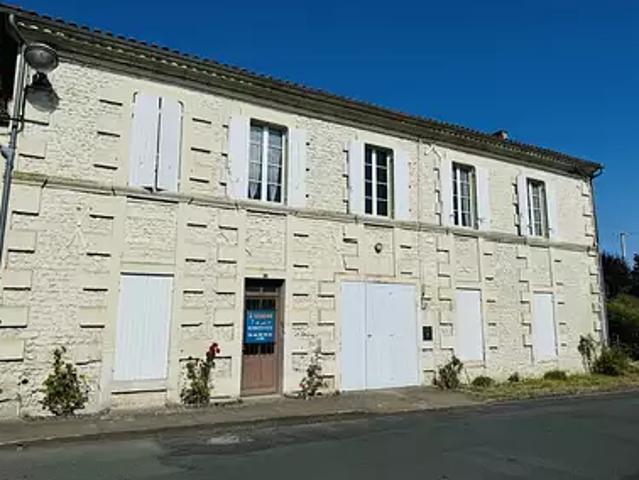 Mortagne sur Gironde 17120 Achat / Vente maison 4 pièces t4