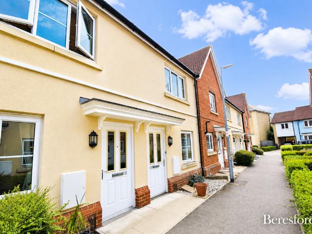 Mortimer Way CM8, 2 bed terraced house to rent, £1,350 pcm | PrimeLocation