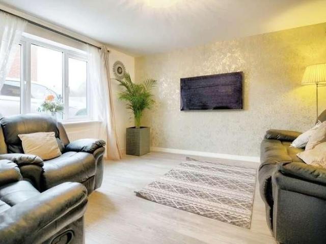 Mortimer Avenue, CF3
