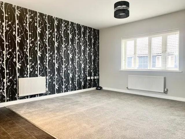 Mortimer Road, Bury St Edmunds, IP32 7PF