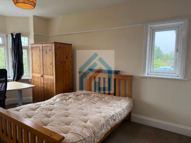 Mortimer Road, Bournemouth BH8, 1 bed flat to rent, £850 pcm | PrimeLocation
