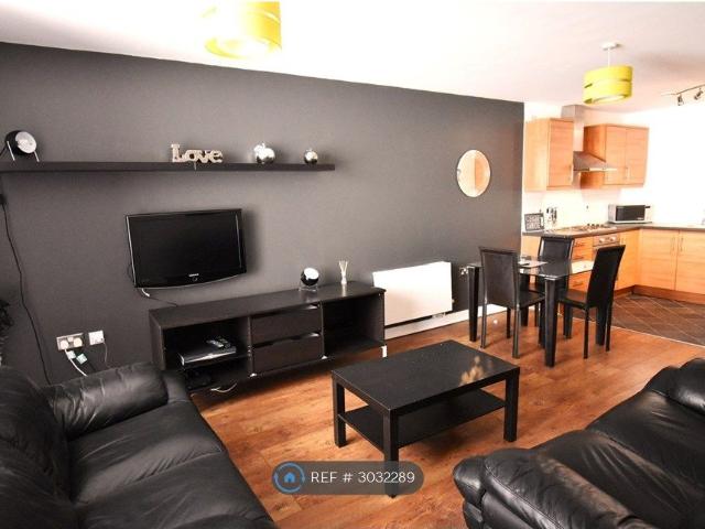 Mortimer Square, Milton Keynes MK9, 1 bed flat to rent, £1,295 pcm | PrimeLocation