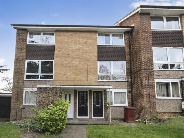 Morton Court, Christchurch Road. 2 bed apartment to rent £1,500 pcm £346 pw