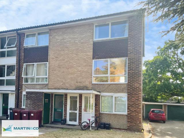 Morton Court, Reading 2 bed apartment to rent £1,475 pcm £340 pw