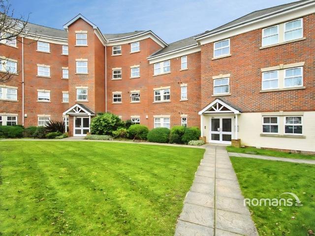 Morton Close, Uxbridge UB8, 1 bed flat to rent, £1,450 pcm | PrimeLocation