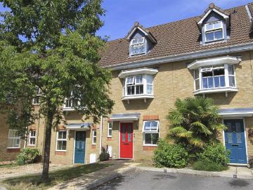 Morton Close, Uxbridge UB8, 3 bed terraced house to rent, £2,000 pcm | PrimeLocation