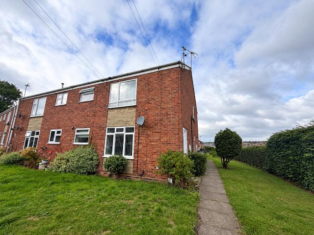 Morvale Gardens, Stourbridge DY9, 2 bed flat to rent, £950 pcm | PrimeLocation