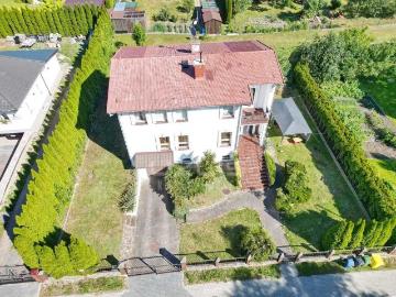 Dom wolnostojący 2 mieszkania, garaż, ogród, Morzeszczyn
