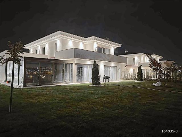 Mora Manzara iskanlı oturum başlamış son 4 villamız