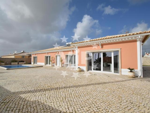 Morada Terrea Com 5 Quartos E Piscina Zona De Campo Perto. 960m² Algoz e Tunes