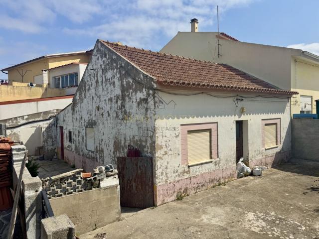 Moradia M2 com terraço 50m da praia da Gala
