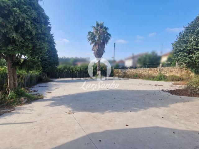 Moradia, Macieira da Maia