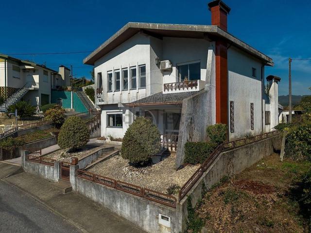 Moradia, Macieira