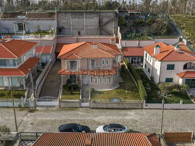 Moradia, Mancelos
