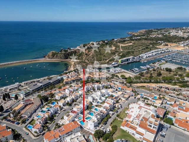 Moradia, Marina de Albufeira Cerro da Piedade, Albufeira e Olhos de Água