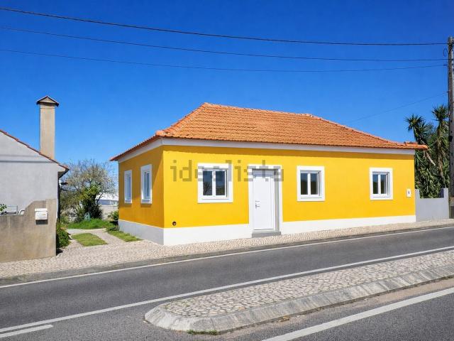 Moradia, Marrazes e Barosa