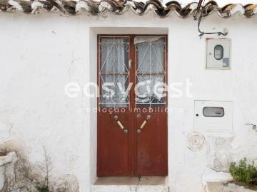 Moradia, Martim Longo
