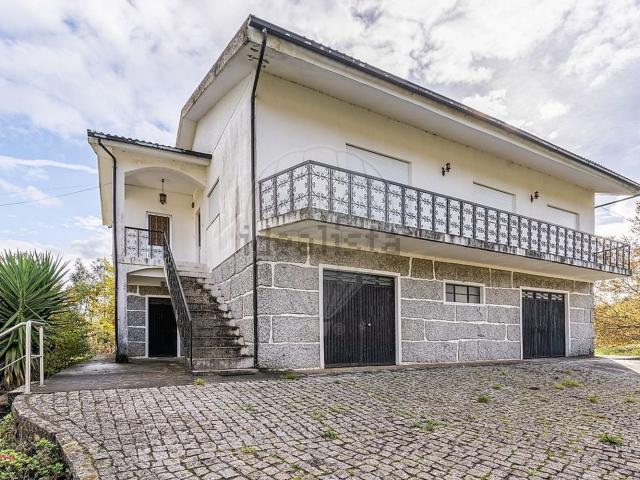 Moradia, Medelo