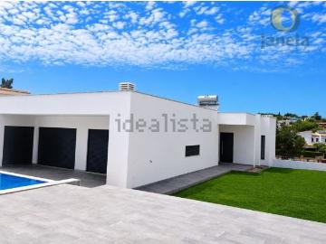 Moradia, Mexilhoeira Grande